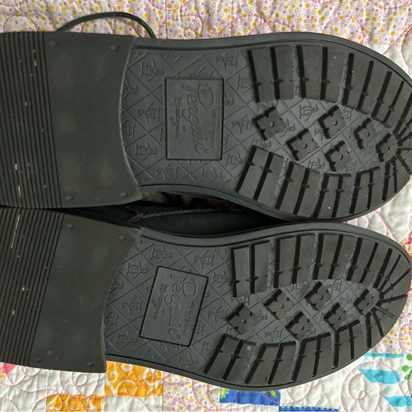 Original Penguin by Madagascar Dark Gray Desert Boots - Picture 6 of 6